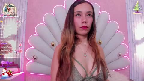 Snapshot of sophia_smith0 chatting on 7, 1, 2025 sophia online show from 7, 1, 2025