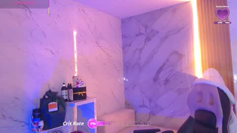 Snapshot of sophia_tf chatting on 17, 11, 2025 Sophia online show from 17, 11, 2025