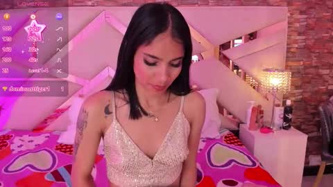 Sophia Paris online show from 15, 11, 2025