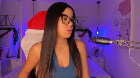 Sophie Hill  online show from 2, 12, 2025