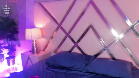 Snapshot of sophiabloss chatting on 24, 10, 2025 Sophie online show from 24, 10, 2025