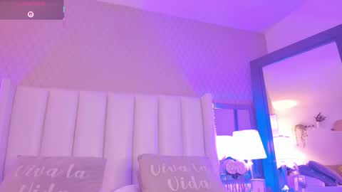 SophiaSmiths online show from 6, 2, 2026