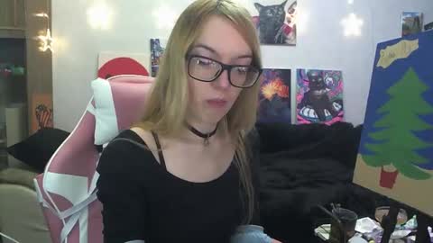 Snapshot of sophiasonata chatting on 26, 11, 2025 SophiaSonata online show from 26, 11, 2025