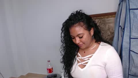 sophiaxguzman online show from 14, 9, 2025