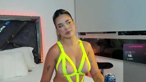 Snapshot of sophiazilla chatting on 11, 10, 2025 Sophia Smith online show from 11, 10, 2025