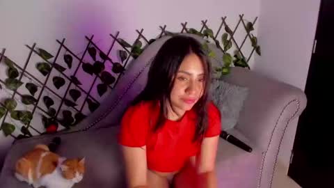 Clara sophia online show from 11, 1, 2025