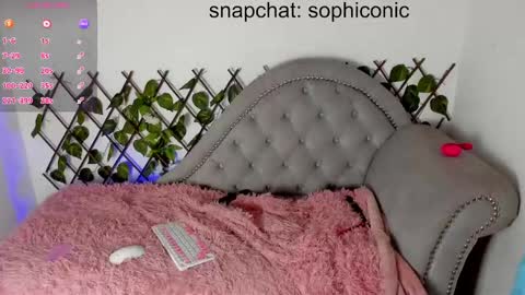 Clara sophia online show from 7, 2, 2025