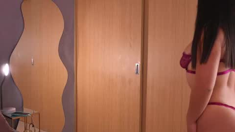 Snapshot of sophie_belton chatting on 27, 2, 2026 sofia online show from 27, 2, 2026