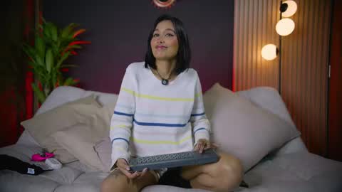 Snapshot of sophie_blake_ne chatting on 31, 3, 2026 Sophie Your Squirt Queen online show from 31, 3, 2026