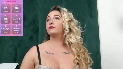 sophie_maeve online show from 29, 10, 2025