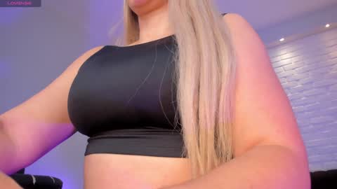 Sophie online show from 23, 1, 2025