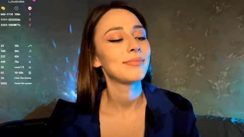 Snapshot of sophiedescoteaux chatting on 29, 10, 2025 Mira online show from 29, 10, 2025