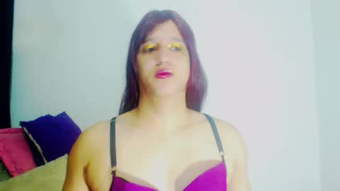 Snapshot of sophiehillsxo chatting on 9, 11, 2025 sophiehillsxo online show from 9, 11, 2025