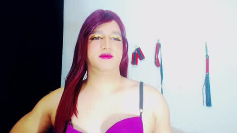 Snapshot of sophiehillsxo chatting on 22, 11, 2025 sophiehillsxo online show from 22, 11, 2025