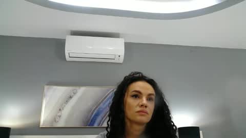 Sophie online show from 14, 2, 2025