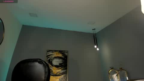 Sophie  Palmer online show from 1, 11, 2025