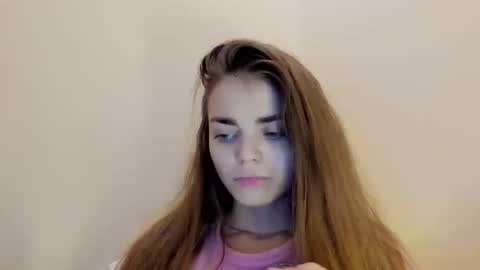 Sophie and my bestie Mandy    online show from 21, 11, 2025