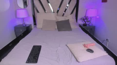 Sophiia online show from 1, 10, 2025