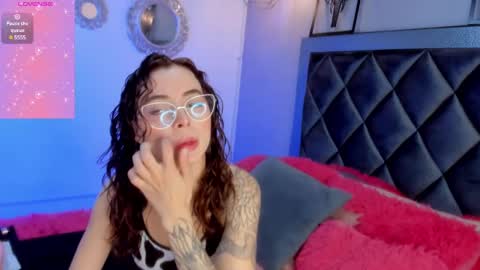 sophi online show from 6, 1, 2025