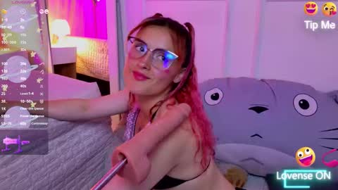 Sophia online show from 12, 9, 2025