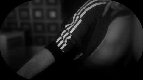 Snapshot of soulsurfer1985 chatting on 7, 4, 2026 soulsurfer1985 online show from 7, 4, 2026