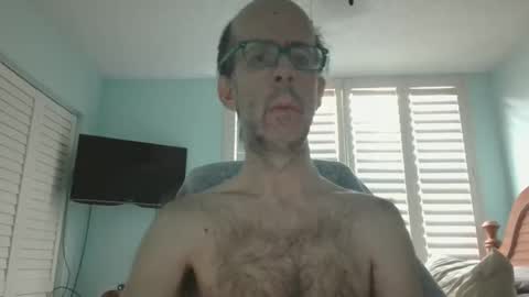 Snapshot of southflaman chatting on 25, 11, 2025 ScorpioKobra online show from 25, 11, 2025