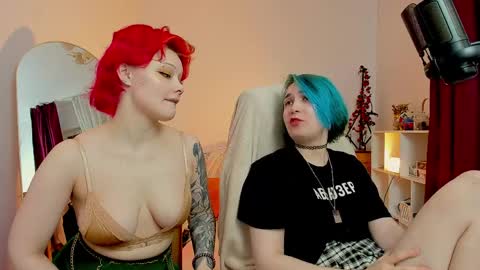 Snapshot of sova_energy chatting on 11, 3, 2026 Leah online show from 11, 3, 2026