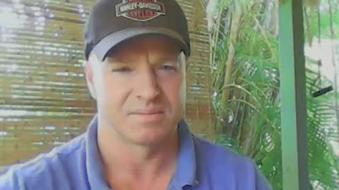 Snapshot of soveryhandsome chatting on 4, 1, 2025 soveryhandsome online show from 4, 1, 2025