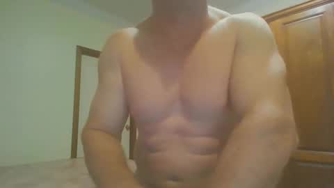 Snapshot of soveryhandsome chatting on 25, 10, 2025 soveryhandsome online show from 25, 10, 2025