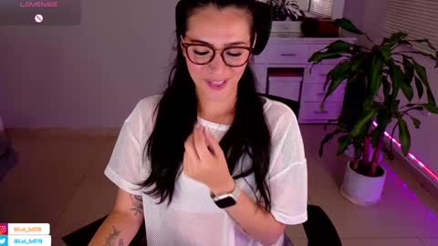 Luisa    online show from 1, 2, 2025