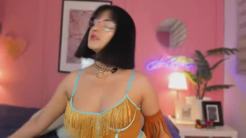 Snapshot of soysaraa_ chatting on 1, 11, 2025 Aleja online show from 1, 11, 2025