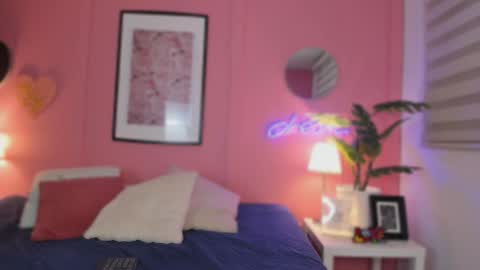 Snapshot of soysaraa_ chatting on 6, 11, 2025 Aleja online show from 6, 11, 2025