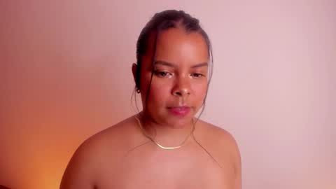 Snapshot of soytucolor chatting on 15, 10, 2025 Paula  add me on snap online show from 15, 10, 2025