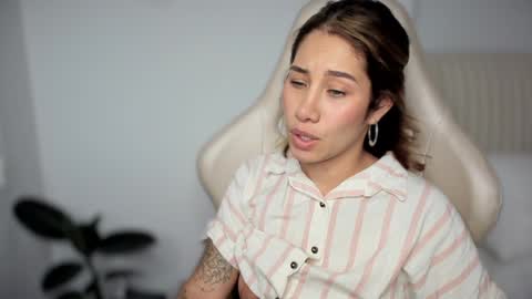 Snapshot of soytulu_ chatting on 10, 12, 2024 brisa s online show from 10, 12, 2024