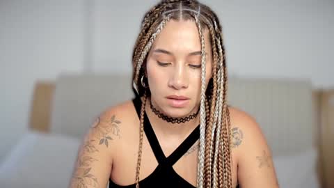 Snapshot of soytulu_ chatting on 18, 1, 2025 brisa s online show from 18, 1, 2025