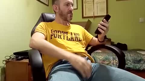 Manu  online show from 25, 11, 2025