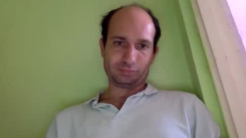 Snapshot of sparei7 chatting on 12, 10, 2025 Snaiky online show from 12, 10, 2025