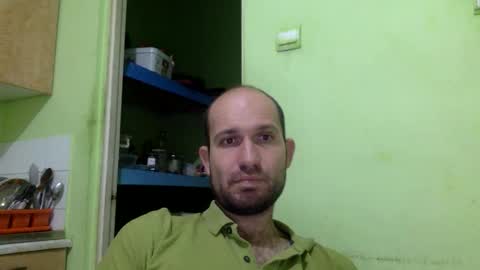 Snapshot of sparei7 chatting on 12, 11, 2025 Snaiky online show from 12, 11, 2025