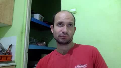 Snapshot of sparei7 chatting on 21, 11, 2025 Snaiky online show from 21, 11, 2025