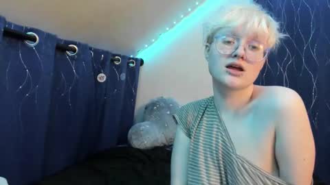 Atticus Pendragon online show from 5, 12, 2025