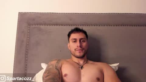 Snapshot of spartacozz chatting on 19, 10, 2025 spartacozz online show from 19, 10, 2025