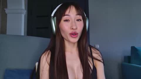 Snapshot of special_person chatting on 8, 3, 2025 Nicole online show from 8, 3, 2025