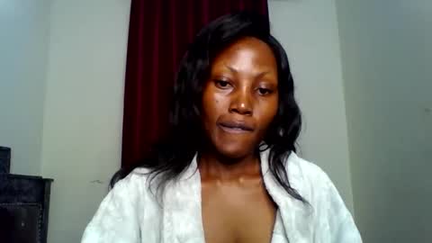 Snapshot of specialebonie chatting on 16, 12, 2025 specialebonie online show from 16, 12, 2025
