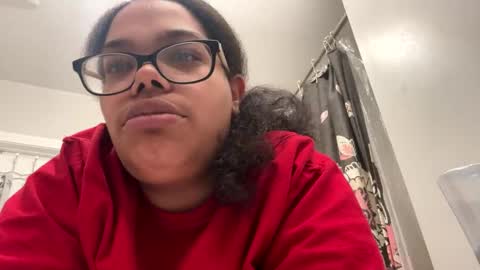 Snapshot of specialkayy06 chatting on 3, 10, 2025 Specialkayy online show from 3, 10, 2025