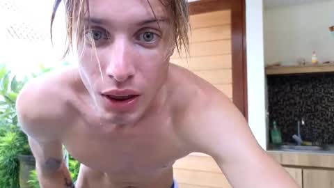 Snapshot of specter_of_cummunism chatting on 21, 3, 2026 Sasha -- online show from 21, 3, 2026