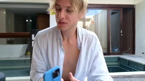 Snapshot of specter_of_cummunism chatting on 29, 3, 2026 Sasha -- online show from 29, 3, 2026