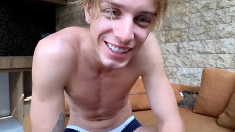 Snapshot of specter_of_cummunism chatting on 3, 4, 2026 Sasha -- online show from 3, 4, 2026