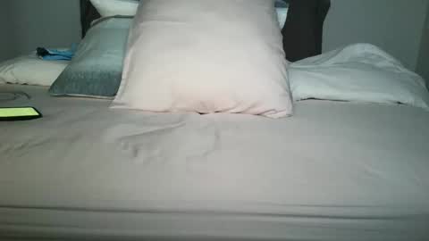 speedoguy78 online show from 28, 9, 2025