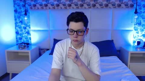 spencerm_ online show from 27, 10, 2025