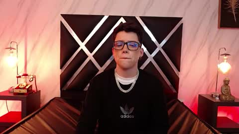 spencerm_ online show from 28, 11, 2025